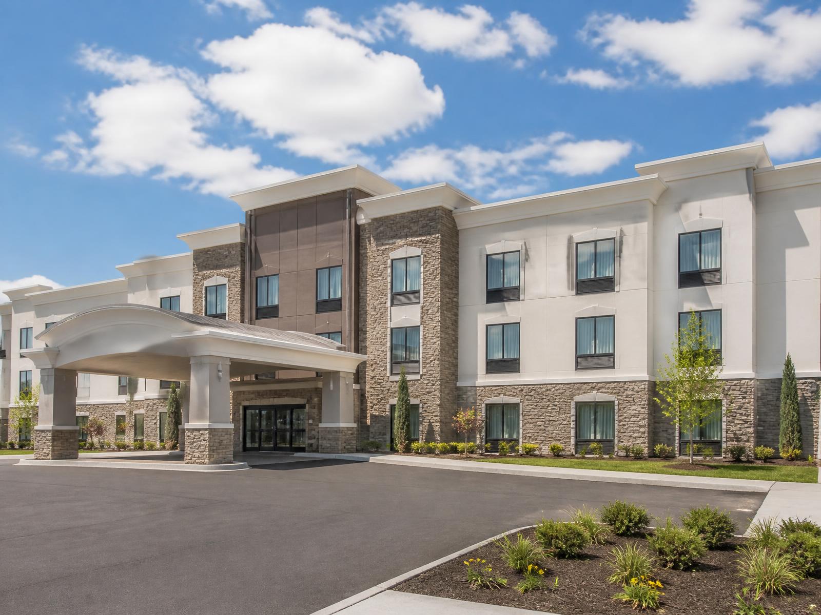Spark by Hilton — Hotel Renovation